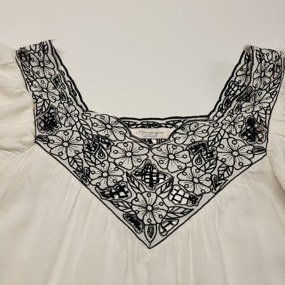 𝅺WHITE Cotton Short Sleeve Black Lace Blouse Various Sizes M L XL- NWT - Picture 3 of 12